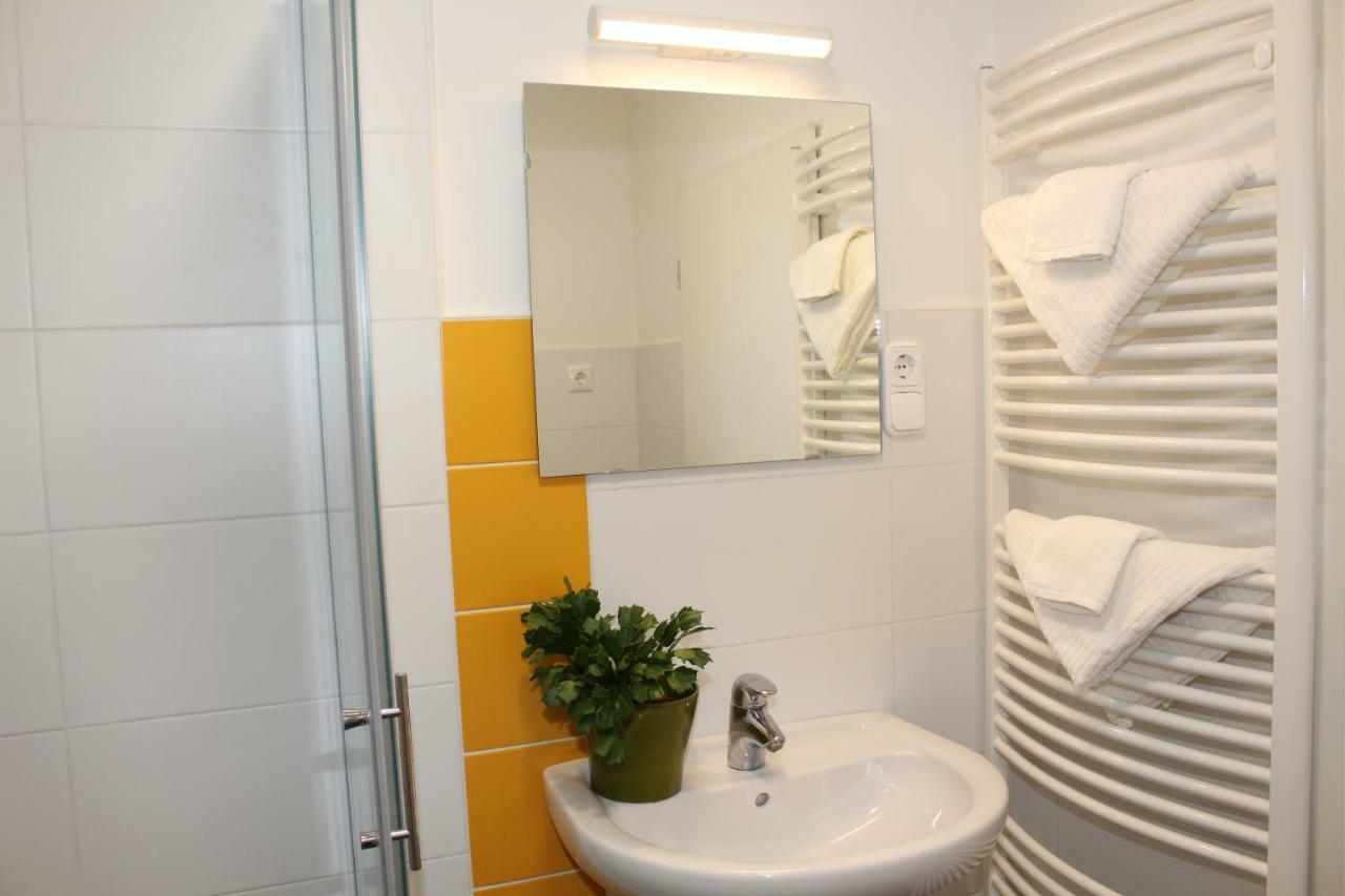 Budasmile Appartment At Buda Castle - Aircon & Free Parking بودابست المظهر الخارجي الصورة