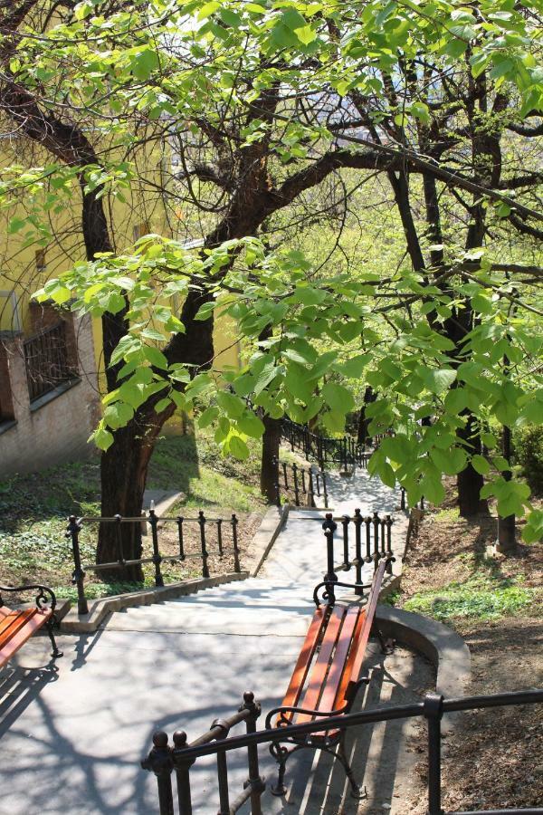 Budasmile Appartment At Buda Castle - Aircon & Free Parking بودابست المظهر الخارجي الصورة