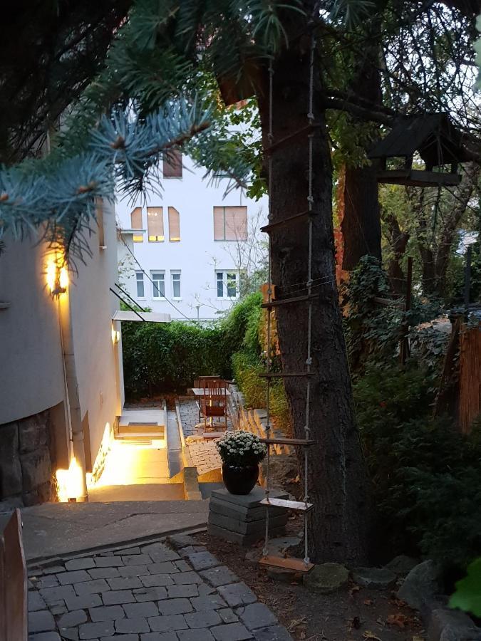 Budasmile Appartment At Buda Castle - Aircon & Free Parking بودابست المظهر الخارجي الصورة